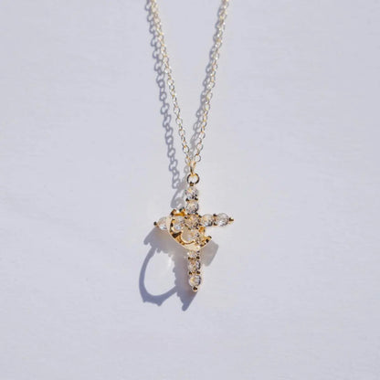 Collar Corona de Fe™ | Cruz Cristiana
